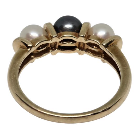 Cultured Trio Pearl Yellow Gold Symbolic Ring