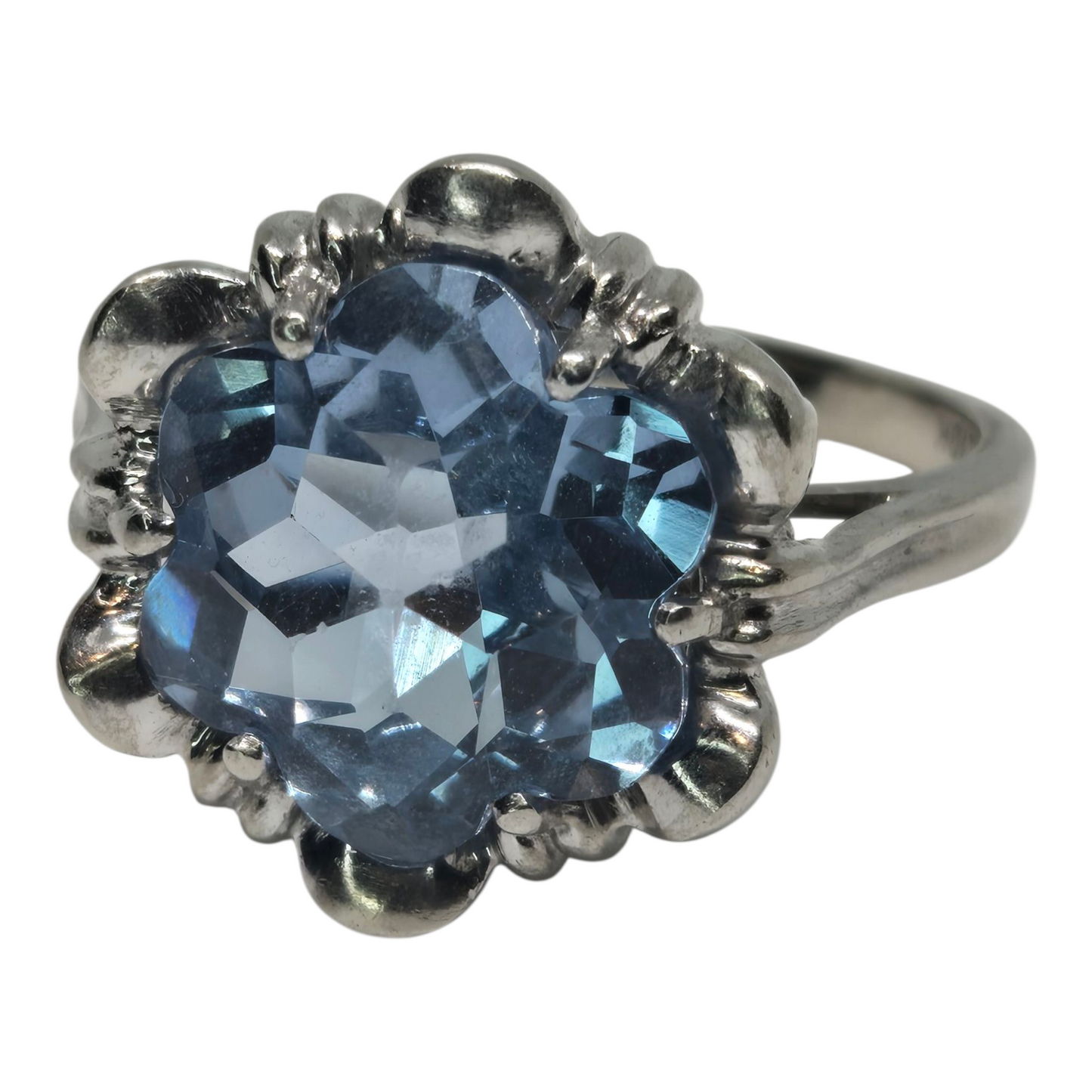 Blue Topaz White Gold Basket Waves Ring