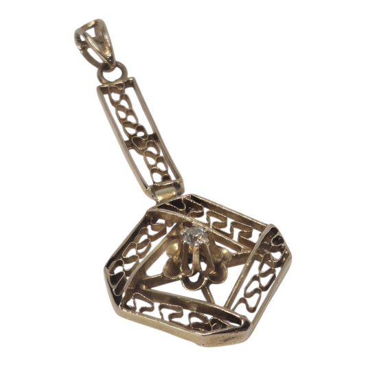 Antique Edwardian Lavalier in Yellow Gold Diamond Pendant Circa 1910s