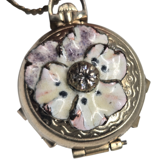 CORO Photo Locket Pendant 4 Photo Design Yellow Gold Plate