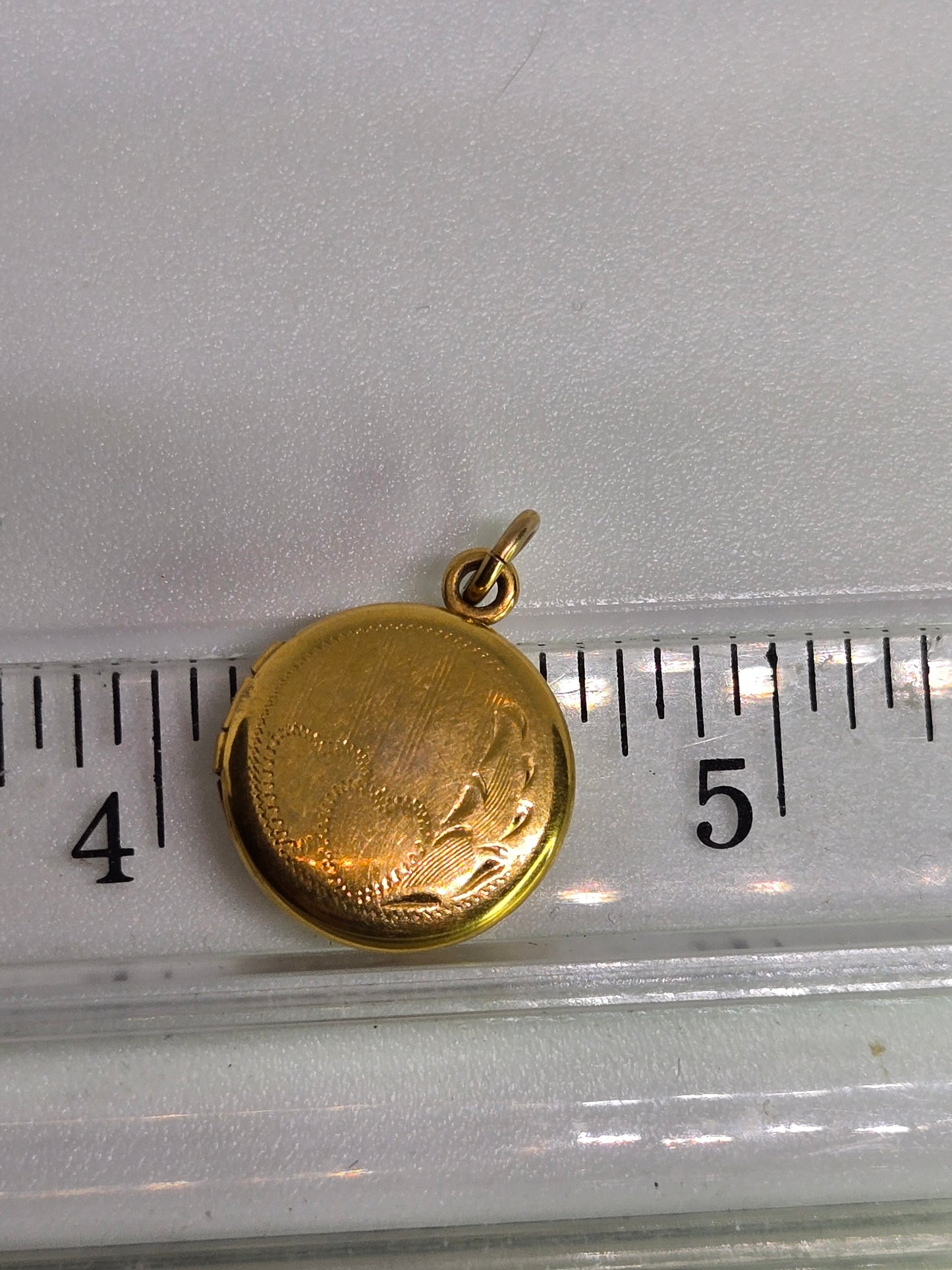 Solid Yellow Gold Picture Locket Pendant with Engraved Hearts
