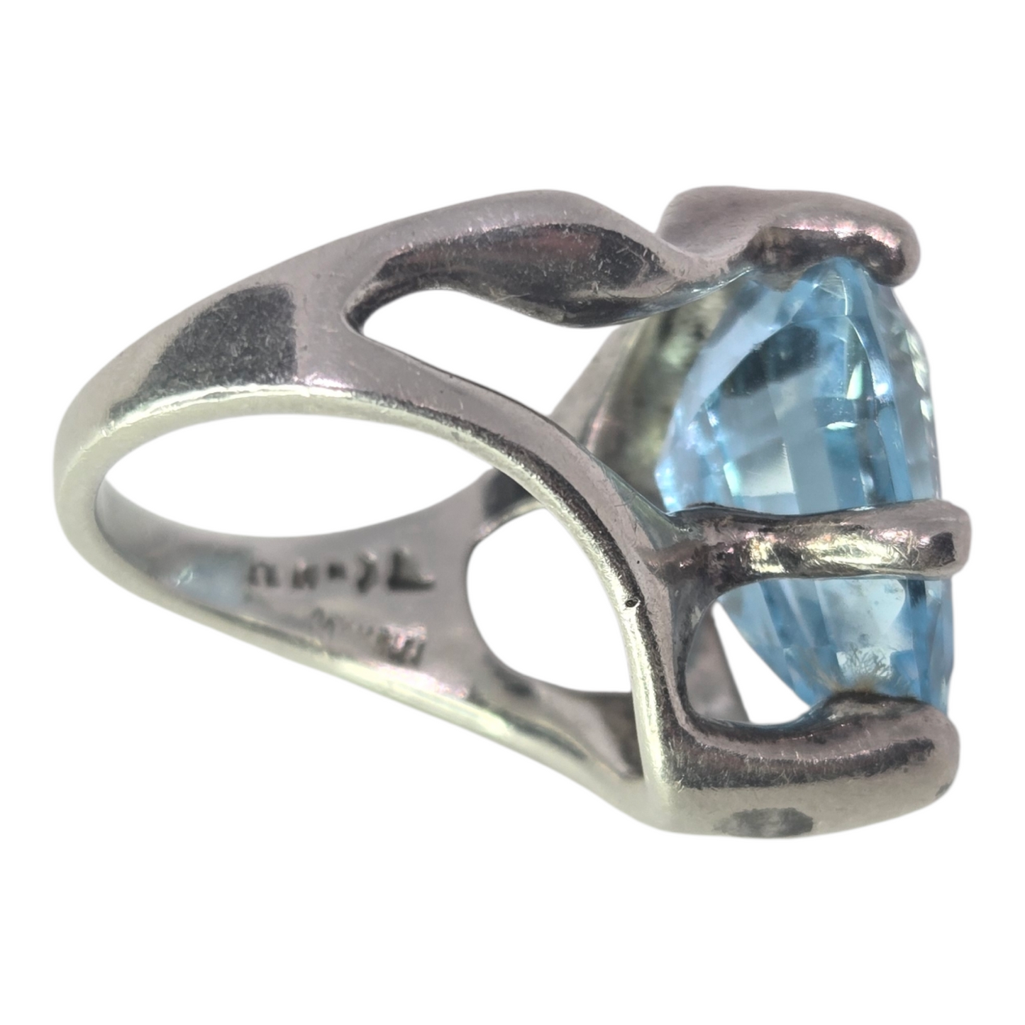 Taxco Ocean Blue Teardrop Topaz Ring in Sterling Silver